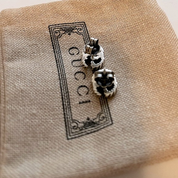 Authentic Gucci Marmont stud earrings. - Picture 9 of 11
